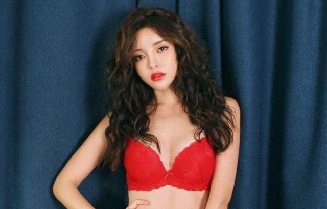underwear model__Kim-Jin-Hee