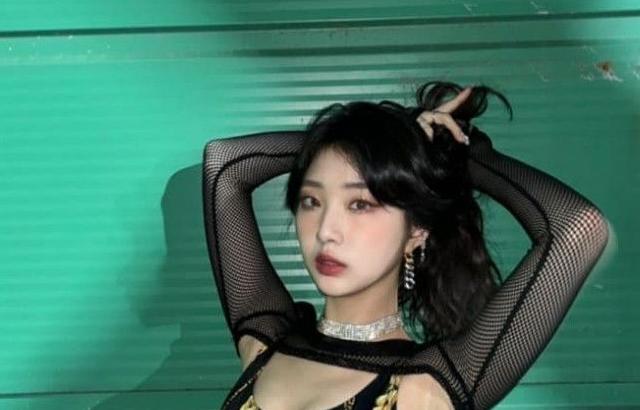 이달소여진 기립근