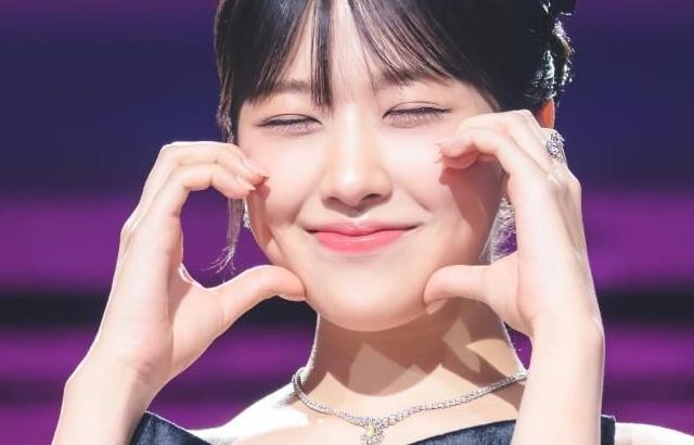 아이브 안유진
