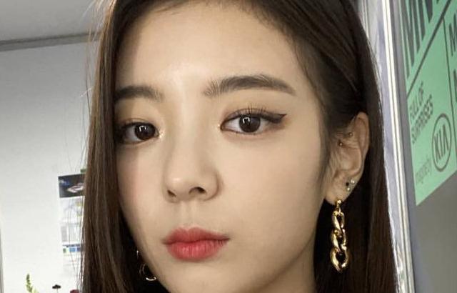 ITZY LIA