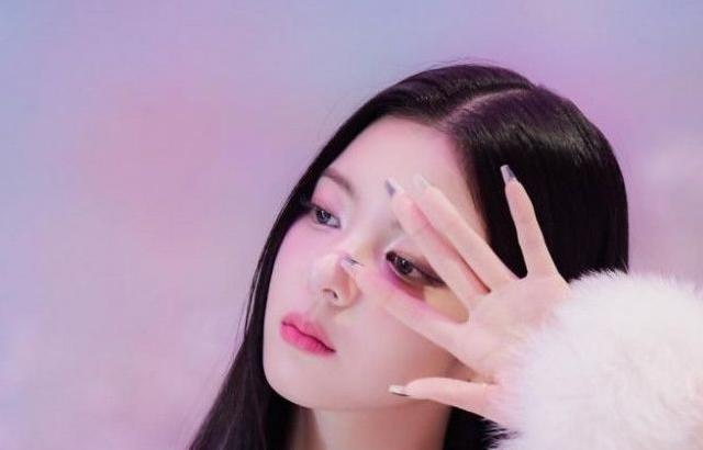 ITZY 리아