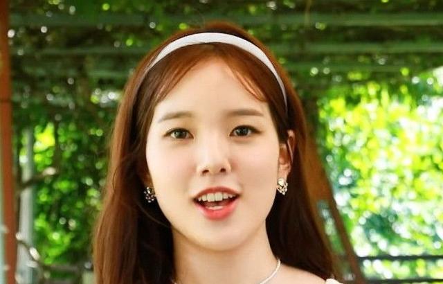 위클리 이수진