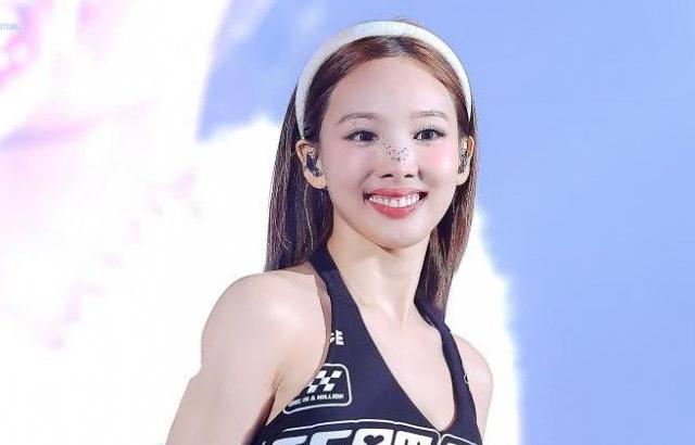 트와이스 나연