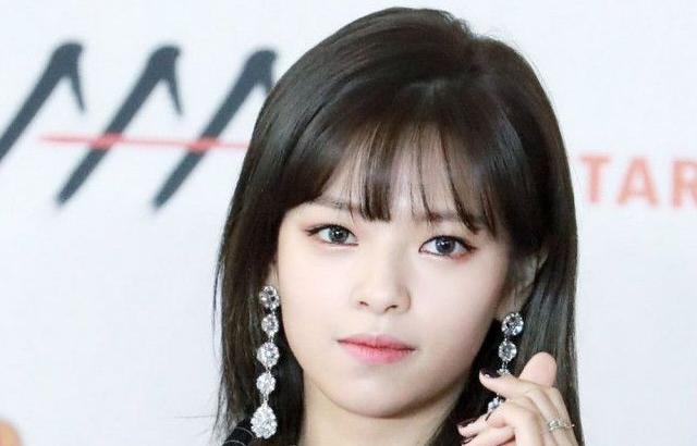 JEONGYEON