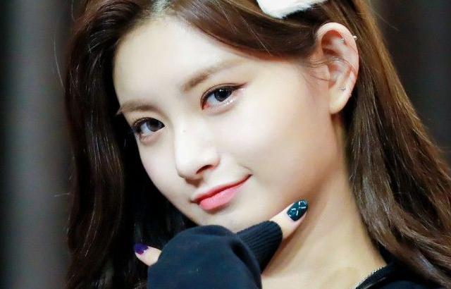 EVERGLOW 왕이런