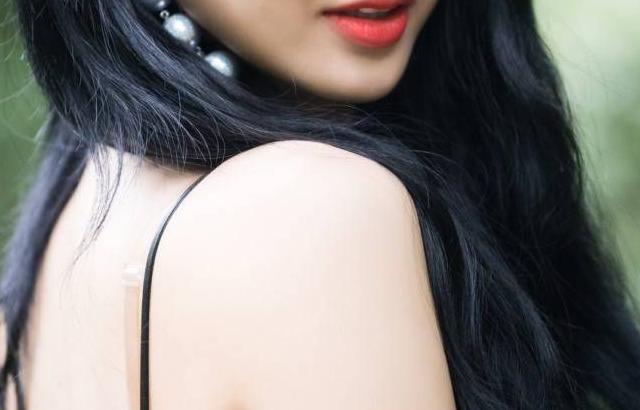 올블랙 경리