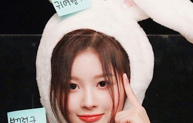설윤