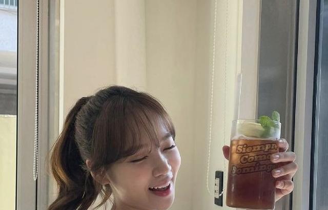 LE SSERAFIM CHAEWON