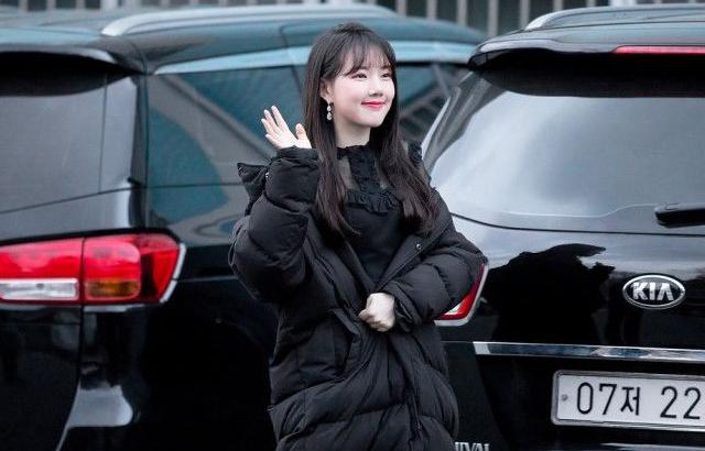 여자친구 예린.jpg