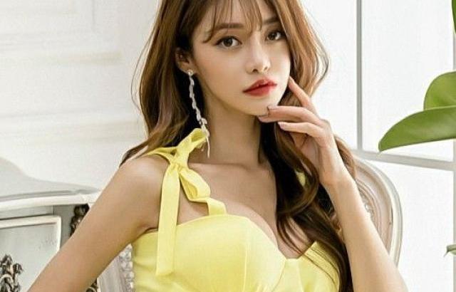 Fitting Model__Kim-Moon-Hee