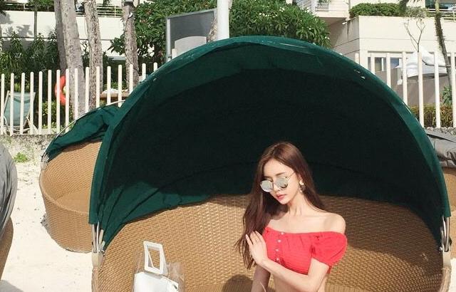 Swimwear model__Son-Yoon-Joo