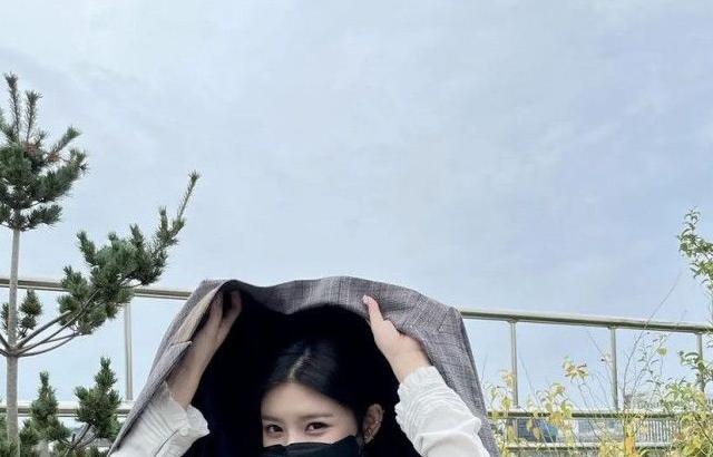 EVERGLOW Yiren