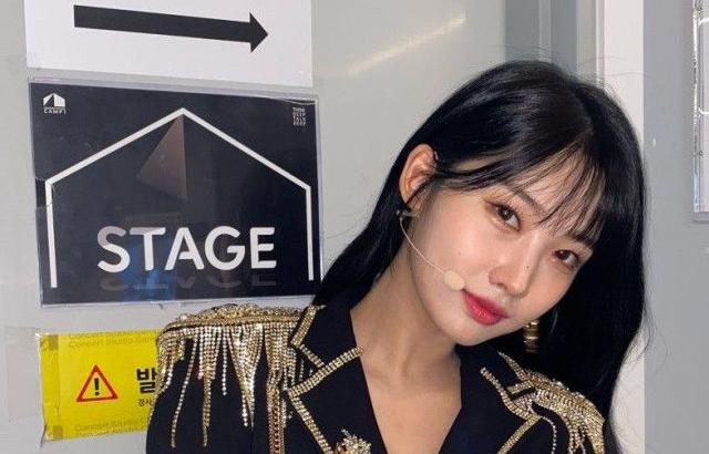 EVERGLOW Sihyeon