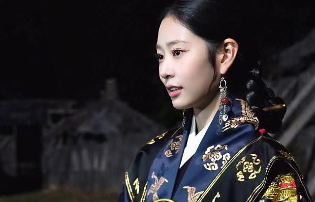 김민주