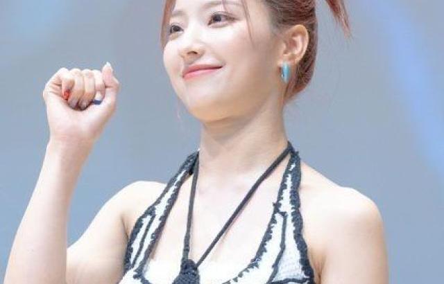 프로미스나인 이새롬