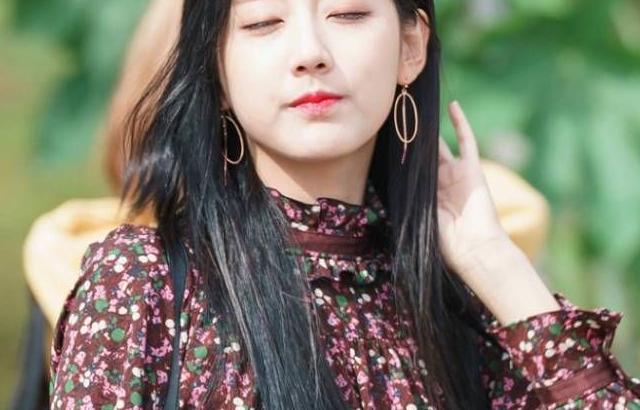 러블리즈 고란고란 정예인