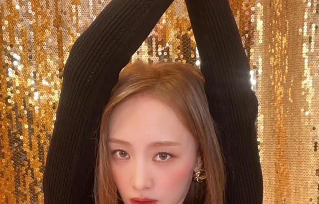 카라 니콜