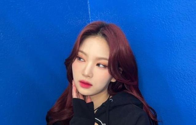 스테이씨 아이사