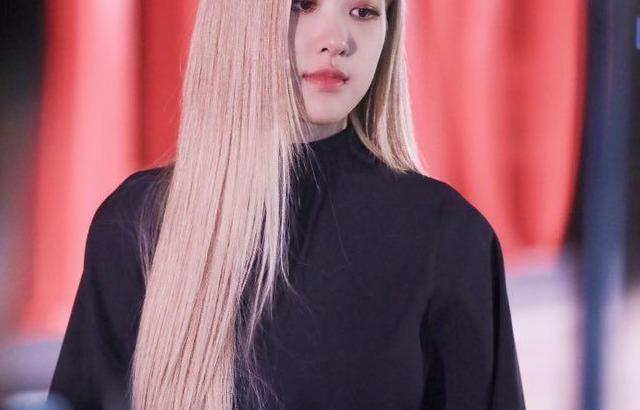 BLACKPINK ROSE
