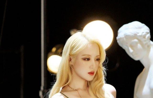 (G)I-DLE shuhua