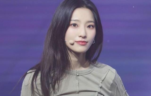 프로미스나인 이새롬
