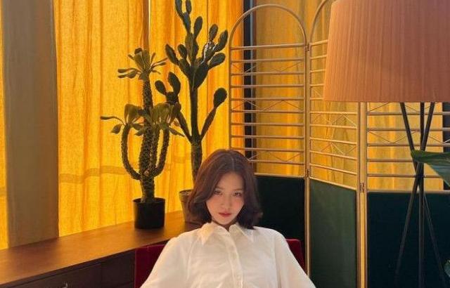 김지은