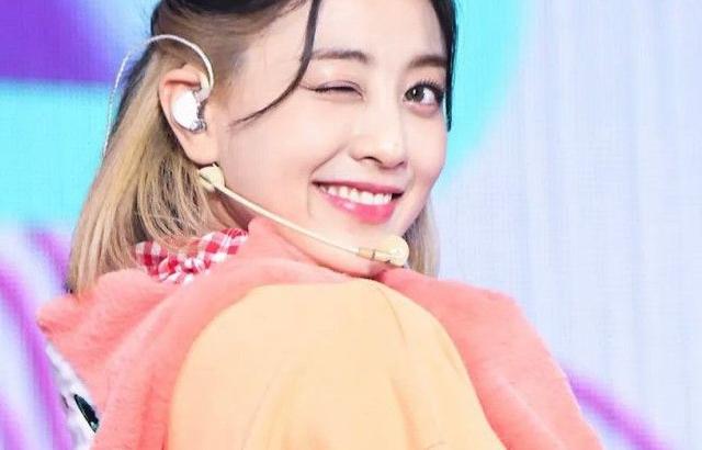 TWICE 지효