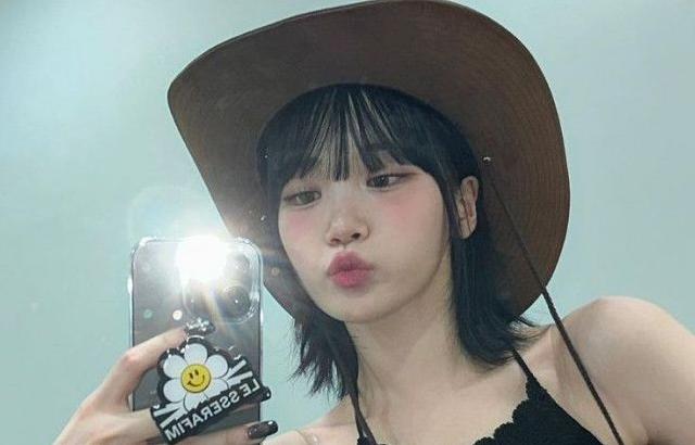 LE SSERAFIM CHAEWON