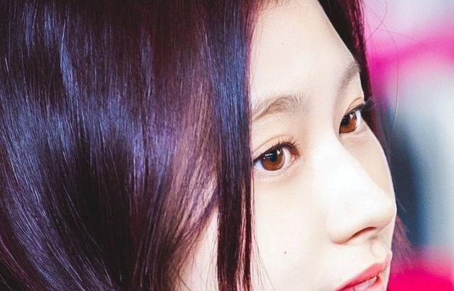 TWICE SANA