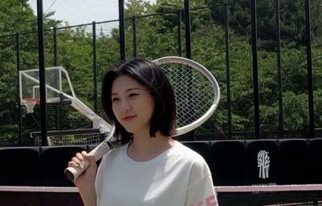 김새론