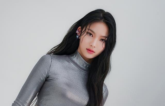 스테이씨 이채영