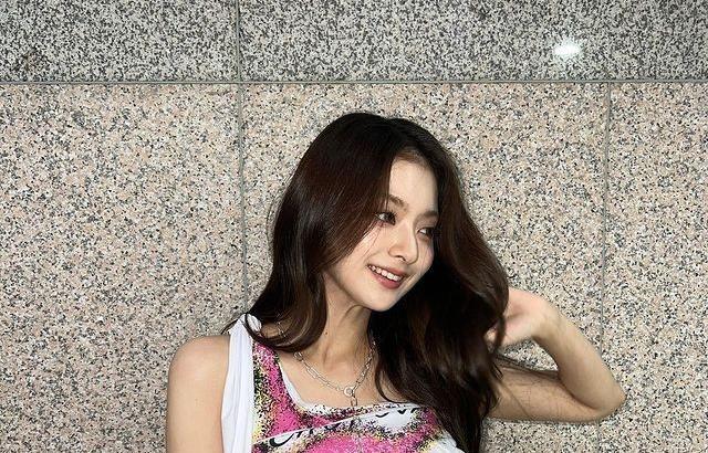 프로미스나인 이나경
