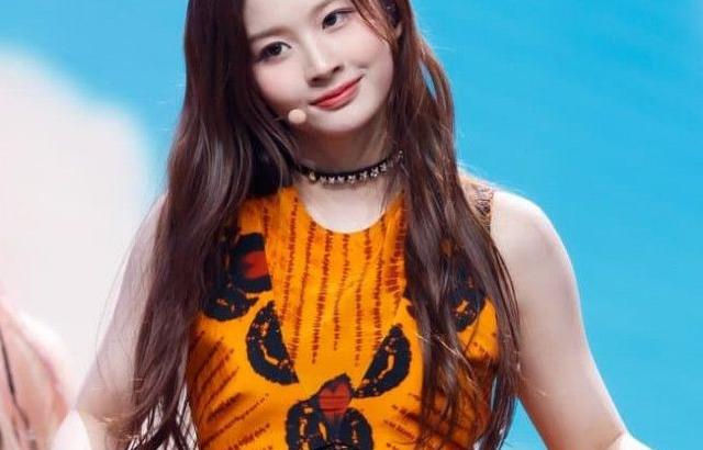 설윤
