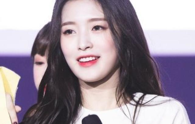 OH MY GIRL Arin