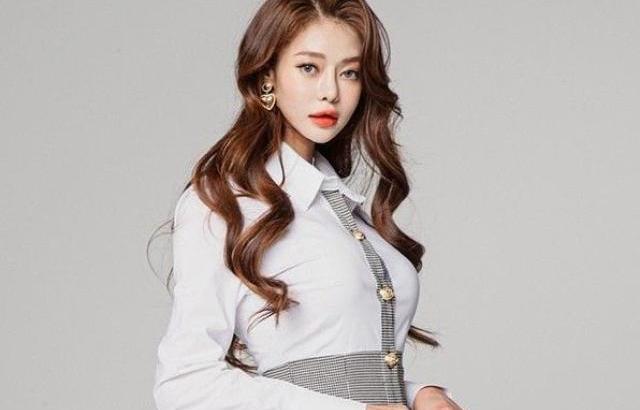 Fitting Model__Kim-Moon-Hee