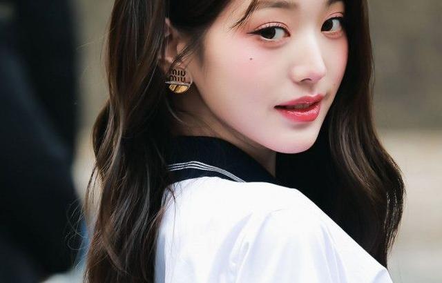 영 (아이브)