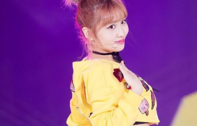 TWICE 모모