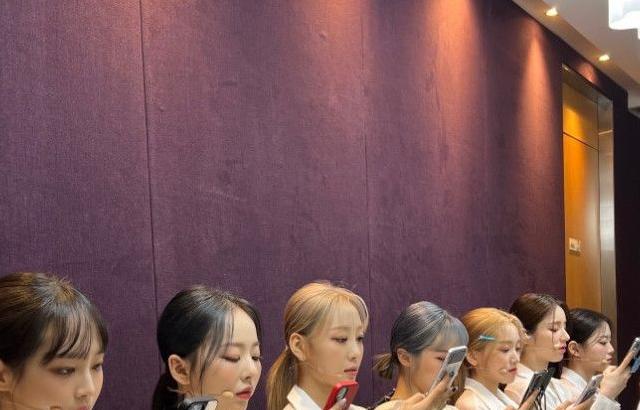 이달소 인스타_흔한 지하철 풍경