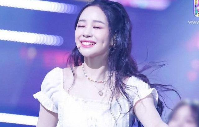 WEEEKLY Jihan