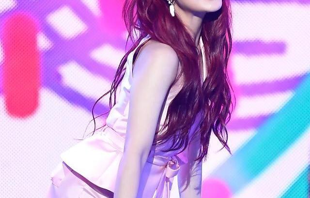 FROMIS9 Lee Seo Yeon