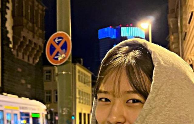 IVE AN YUJIN