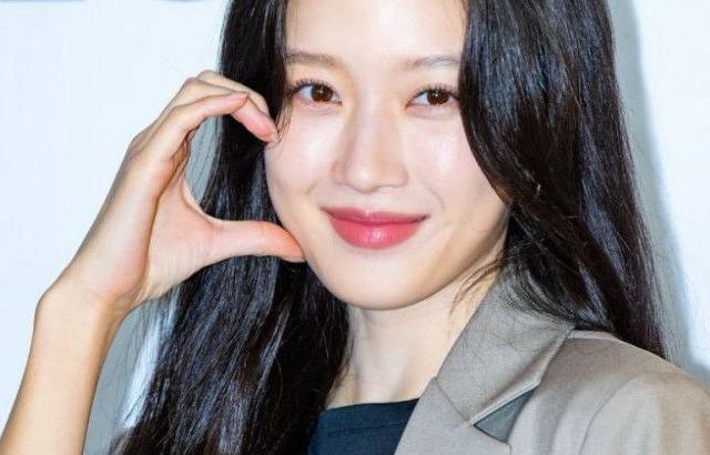 문가영