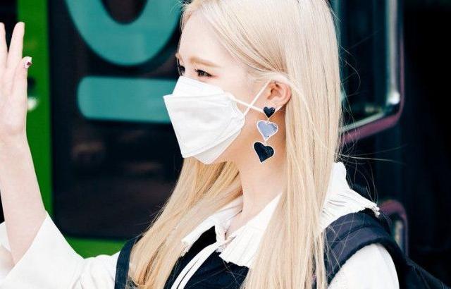 위클리 이재희