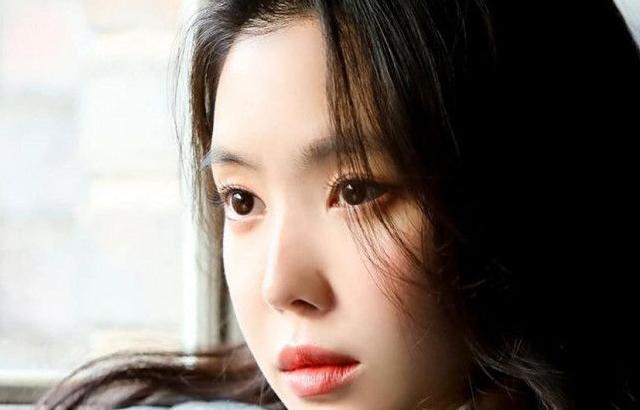 Son Na Eun