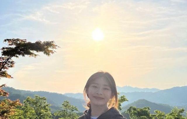 STAYC SIEUN