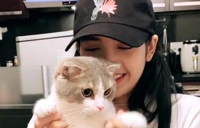 블랙핑크 리사