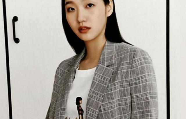 김고은