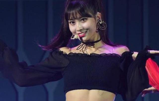 TWICE 모모