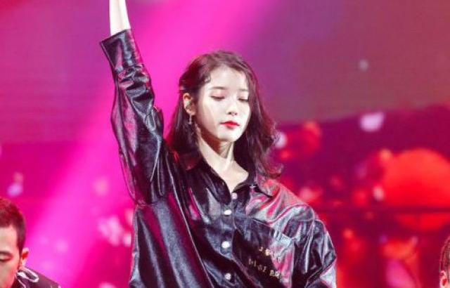 아이유 포토.