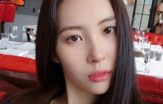 선미 셀카